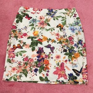Loft floral / butterfly design petite skirt